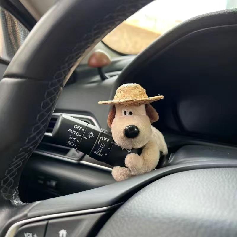 Auto-Dekorationspuppen, Piloten-Pawdog-Lenklichter, Scheibenwischer-Yellow-Schild-Ornament, niedlicher Schleifenhund, Auto-Wischer-Puppe, Innenzubehör