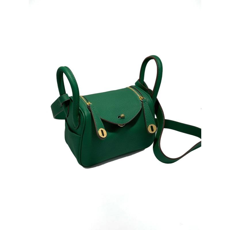 New spring and summer casual fashion messenger bag women's hand leather women's bag shoulder medicine bag