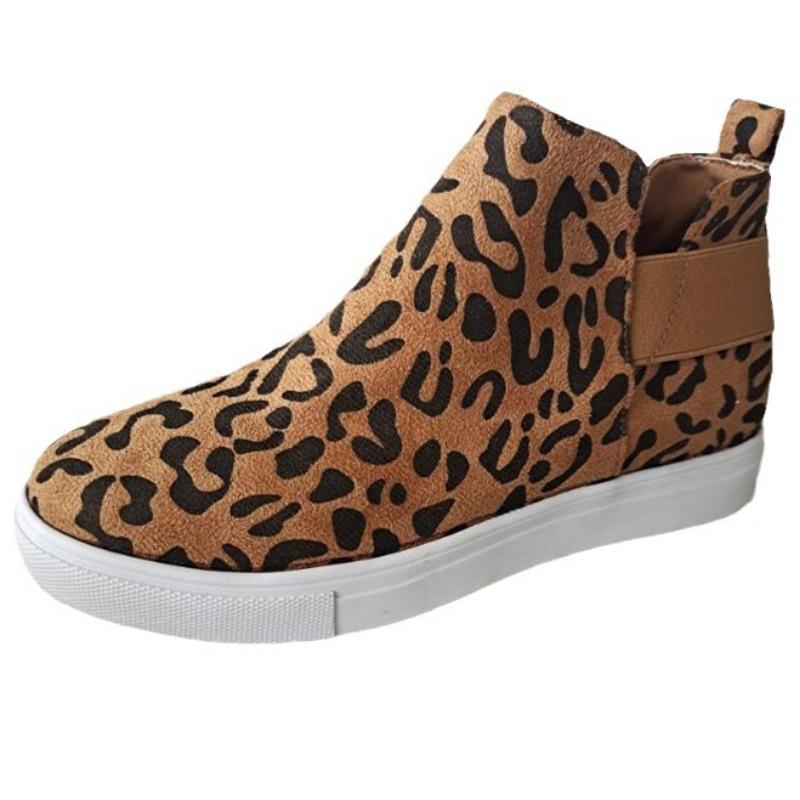 Europäische und amerikanische Damen-Flachschuhe 2024 Herbst Neue Lässige Sport-Board-Schuhe Designgefühl Vulkanisierte Schuhe Traf