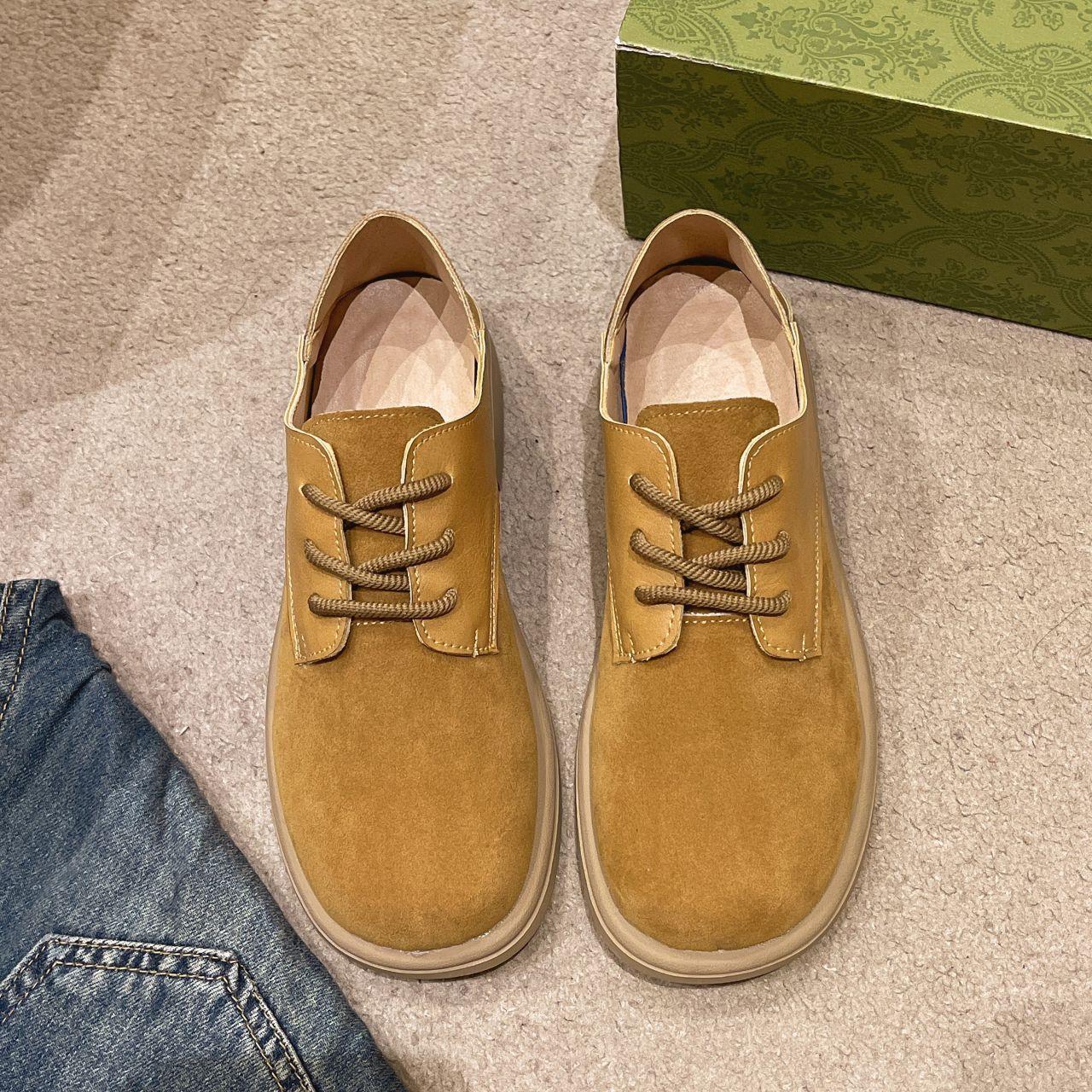 

Retro soft sole one-word buckle casual shoes in the autumn of 2025 new versatile casual round head shallow mouth single shoes women 40