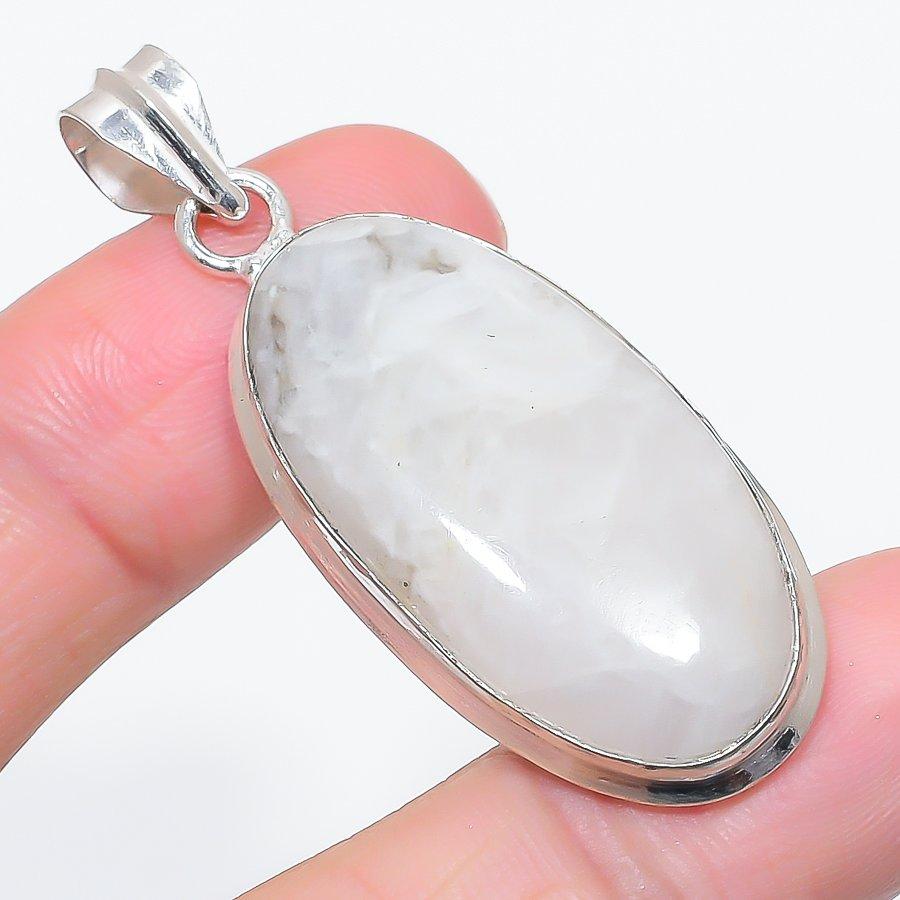 Natural Moonstone Gemstone 925 Sterling Silver Jewelry Pendant 2.13" C3w28