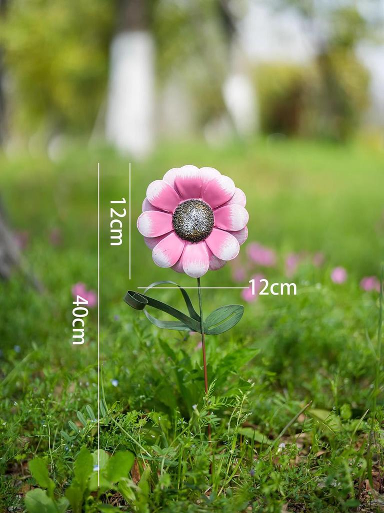 Cartoon-Tier- und Blumenschmuck: Garten- & Hofdekoration