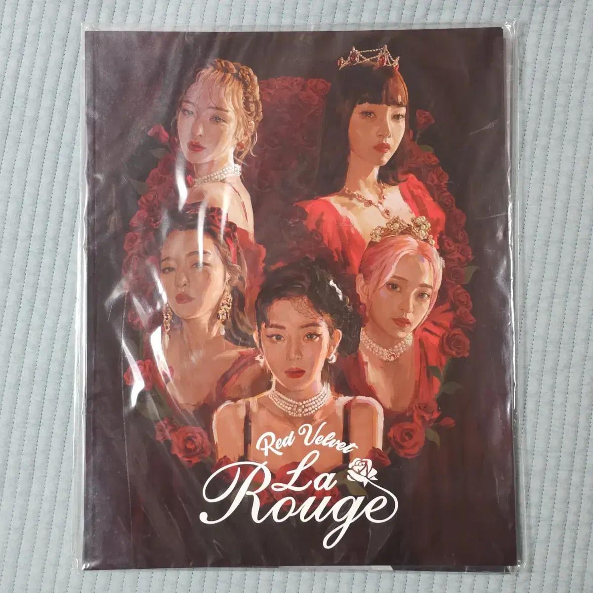 

Redvelvet La Rouge La Rouge Brochure Brochure