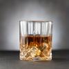Elegante, gestreifte Whiskygläser, 4 Stück – vielseitig verwendbar, wiederverwendbar, leicht zu reinigen, für Getränke und Dekoration, ideales Geschenk