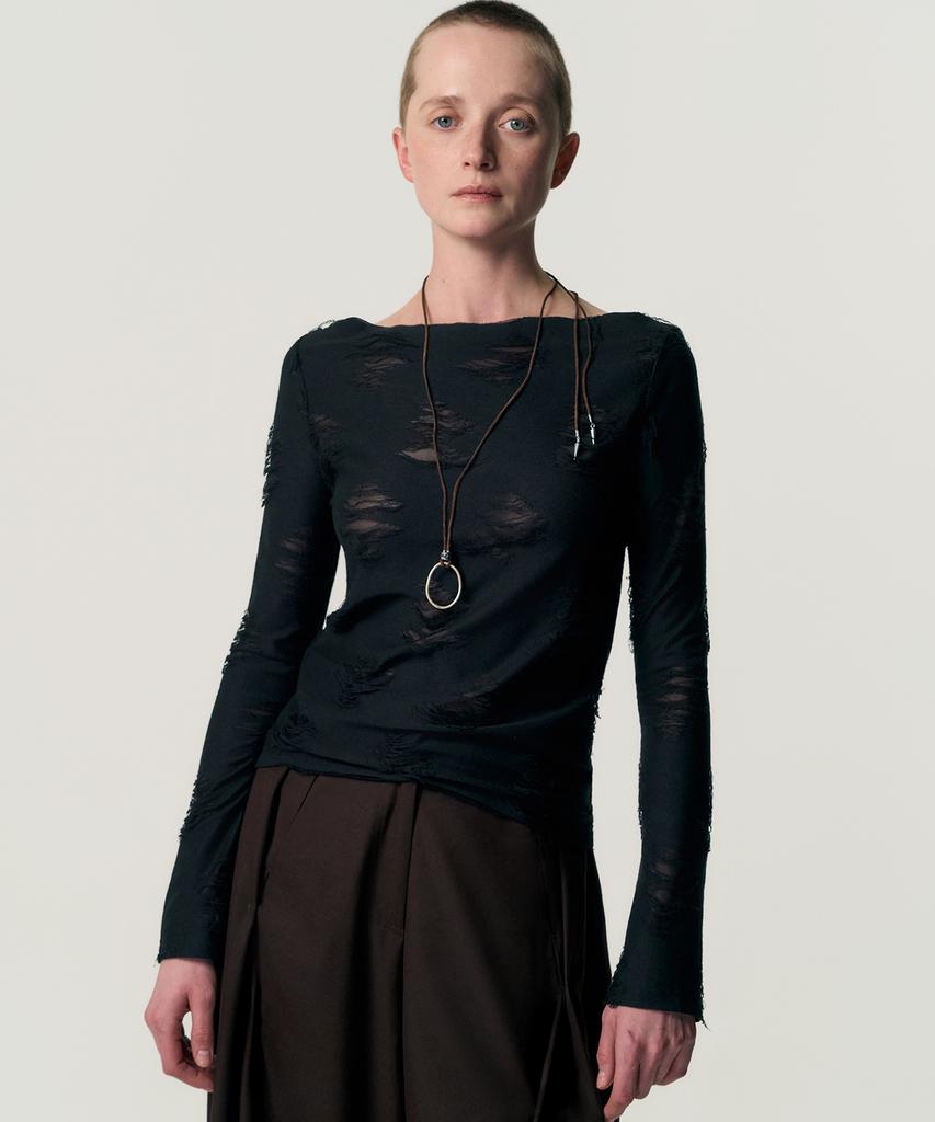 Kimjisu Distressed Cowl Neck T-Shirt_Black