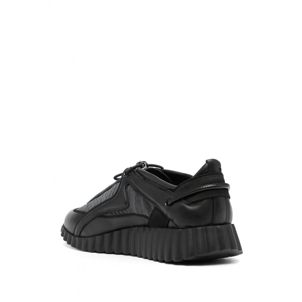 Salvatore Ferragamo Ferragamo Pixie Toggle Fastening Sneakers Black