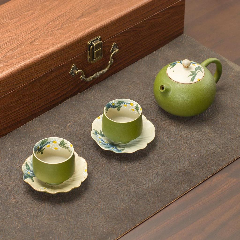 Hand-painted Little Green Mandarin Daisy Xishi Ceramic Teapot – Perfect for Gongfu & Household Tea Brewing.