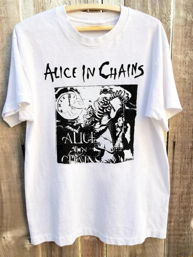 

Винтажная футболка Alice in Chains с принтом, короткий рукав, гранж, рок-группа, графика, унисекс, женская, 90-е, альтернативная музыка, мерч, подарок для фаната XL