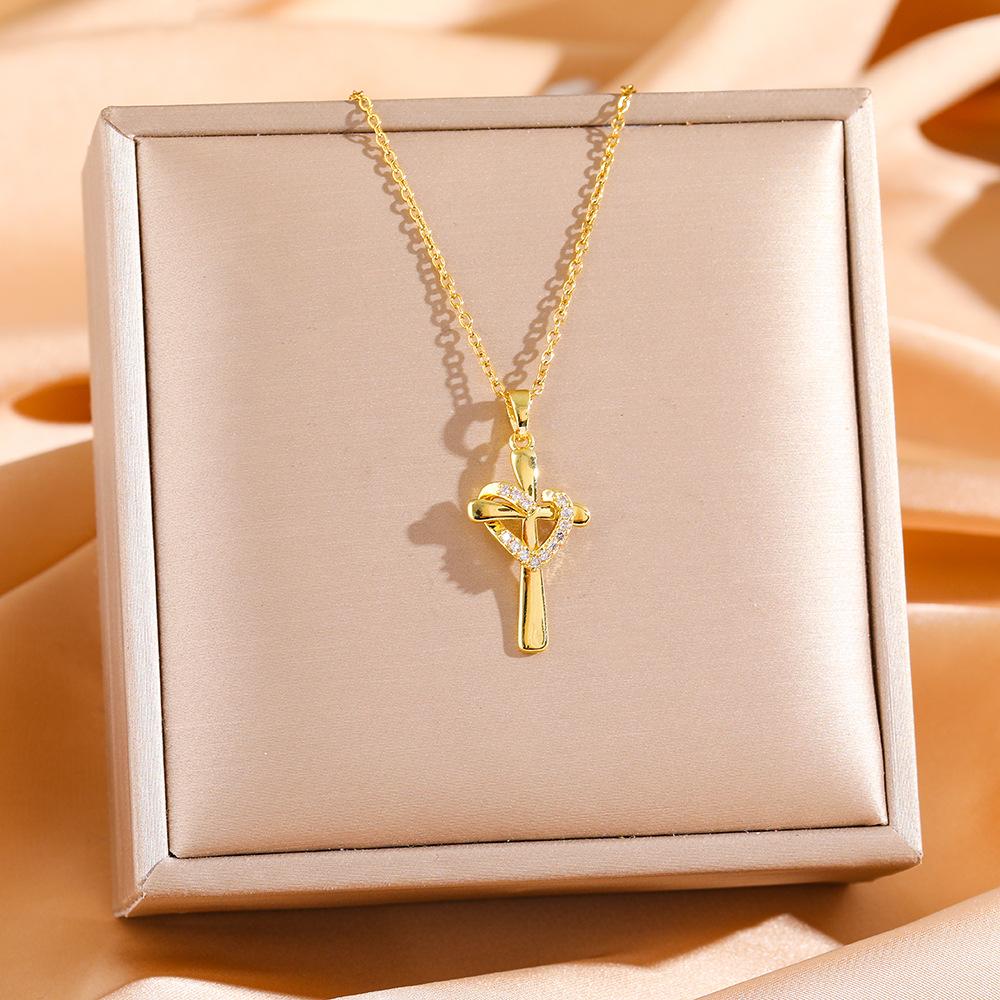 Trendy Ins Style Small Cross Pendant Necklace with Gold Plated Heart and Zircon for Women