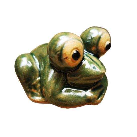 

Ceramic Big Eyes Frog Figurine Realistic Green Frog Statue Indoor Outdoor Garden River Pond Lake Fish Tanks Animal Decoration Small