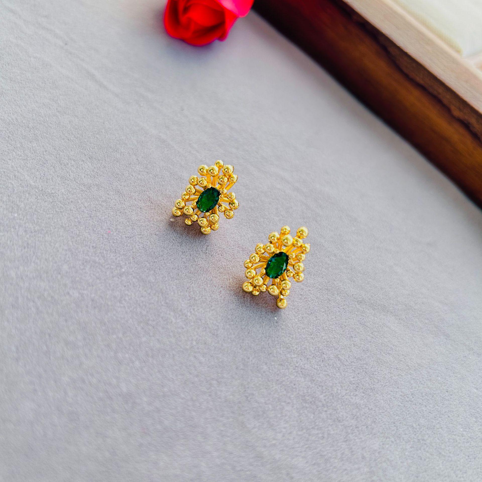 

Изысканные серьги-пусеты с изумрудами и бриллиантами в виде хризантем для женщин, модный дизайн с иглой из серебра S925 золотой