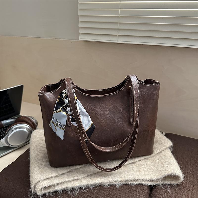 Premium Silk Scarf Handbag New Versatile Shoulder Underarm Bag Retro Commuter Tote Bag