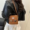 Vintage College Diagonal Span Bag Women's 2025 New High-end Portable Small Square Bag Student Commuting Shoulder Messenger Bag