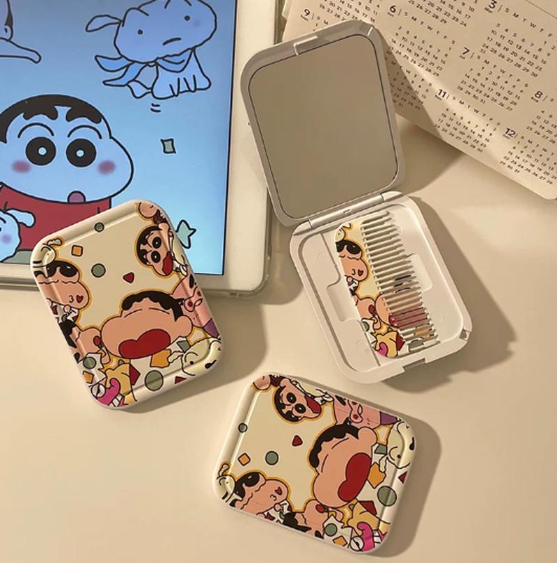 New Anime Accessories Xiao Xin Cute Folding Small Mirror With Comb Mini Portable Outdoor Makeup Mirror Comb Integrated Gift