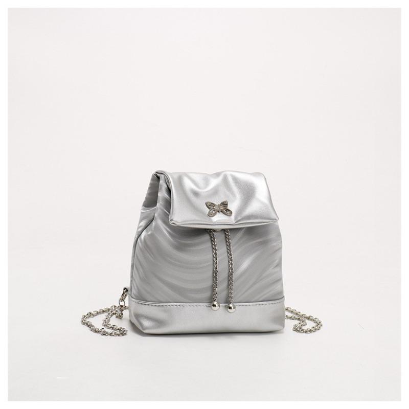 

YK chain Spice Girl backpack 22 new mercerized leather high-end silver backpack trend Standard серебряный