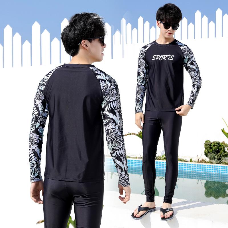 

Men s Quick-Dry Two-Piece Swimsuit: Short Sleeve, Cold Protection, Customizable for Surfing & Swimming. XXL чёрный
