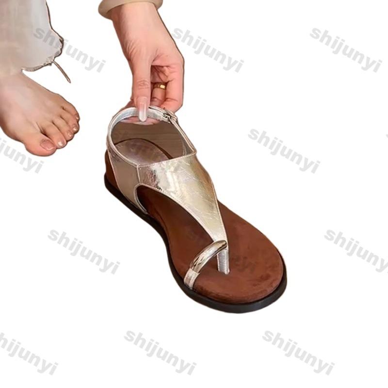 Womens Luxury Sandals 2025 Summer New Clip Toe Non Slip Comfortable Vintage Roman Wedge Shoes Fashion Buckle Strap Casual Shoes