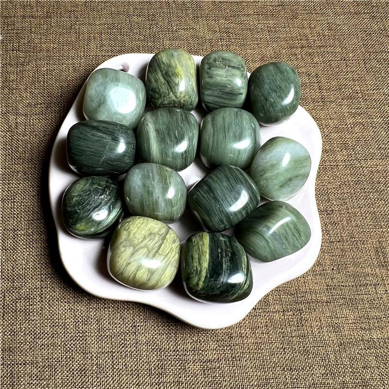 Natuurlijke Groene Haarkwarts Gepolijste Steen voor Aquarium Landschapsdecoratie