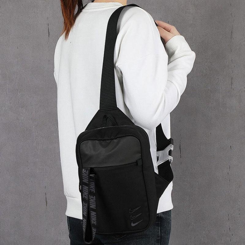 Nike Polyester Sling Bag, Fanny Pack Unisex Black Casual BA6144-011