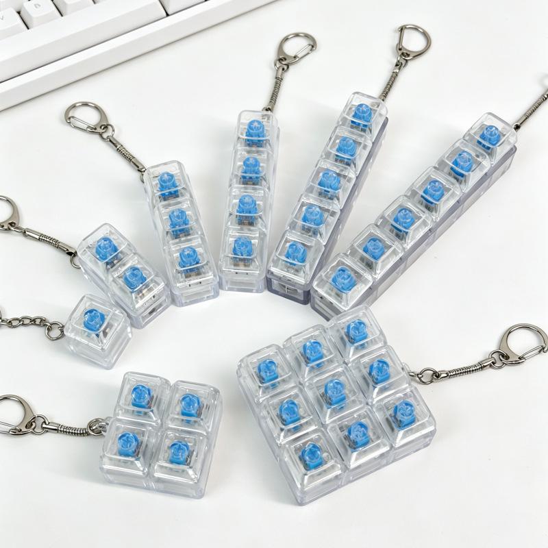 PC3 High Transparency Keycap Keychain: Mechanical Keyboard Decompression Toy
