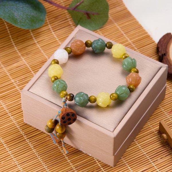 Vintage Lotus Beaded Bracelet For Men And Women With Chinese Style And Spiritual Symbols