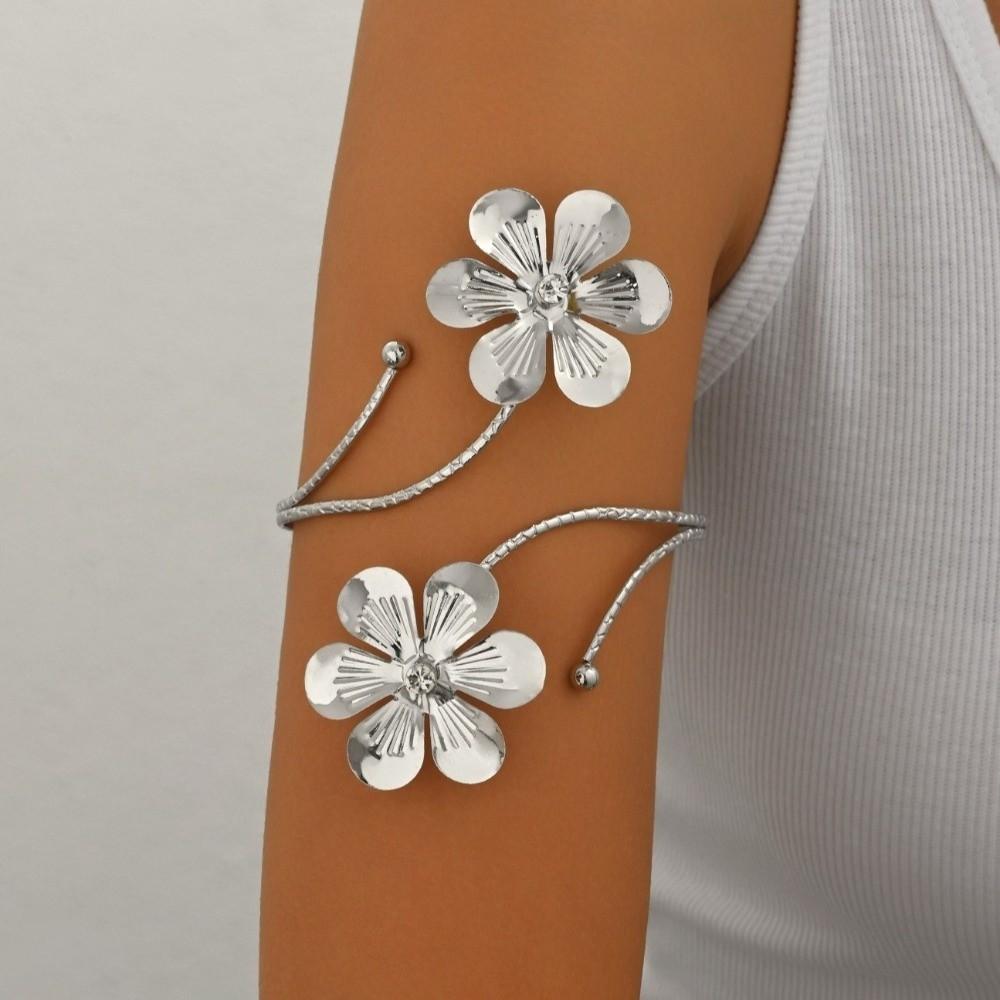 Adjustable Flower Bracelet Floral Armband Exquisite Open Arm Bangle Hand Jewelry