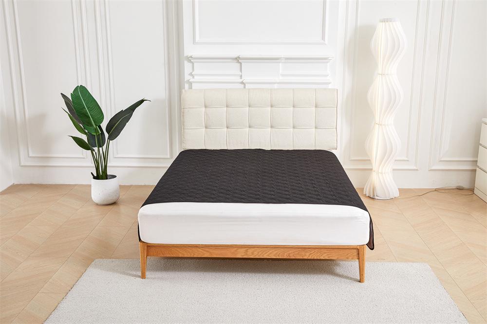 Waterproof Pet Mattress Cover: Dustproof, Anti-Slip, Anti-Urine Protective Sofa Pad for Cats and Dogs