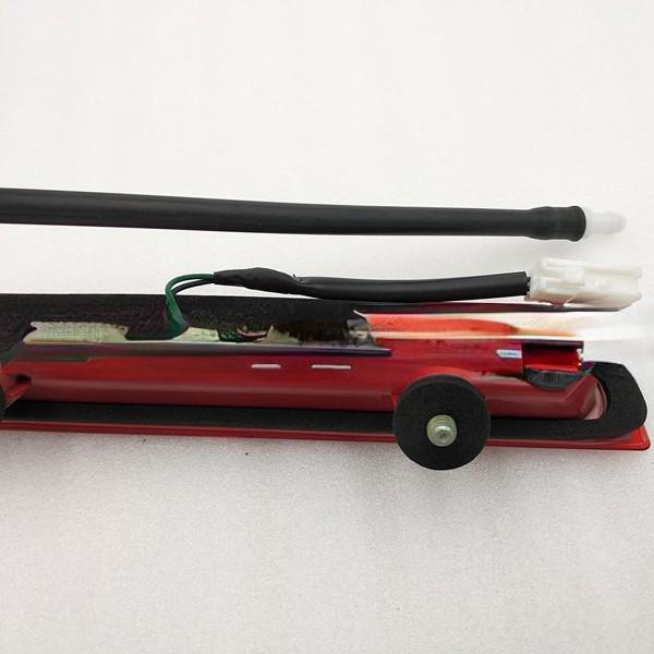 Autoscheinwerfer-Baugruppe OEM 92700-2L000 Rotes hinteres Zusatzbremslicht Verschleißfestes ABS-Material Nicht verformbar Rote Farbe