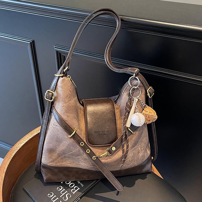 Retro commuter tote bag women's large-capacity new niche design shoulder messenger bag lightweight backpack