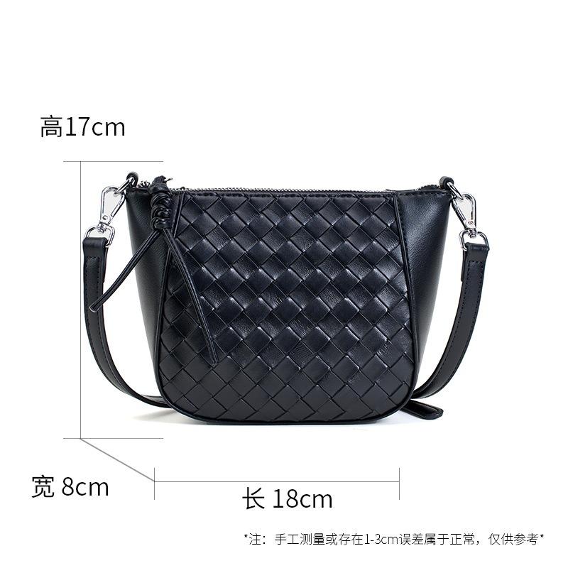 Leather Women's Bag Messenger Bag Women's New Summer Versatile Commuter Cowhide Woven Shoulder Bag