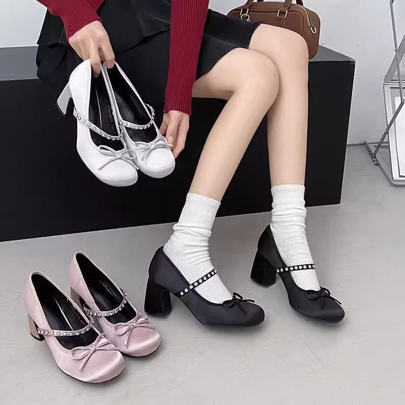 Round head rhinestone single shoes 2025 new pink temperament French bow light mouth satin thick high heel one-word strap shoes