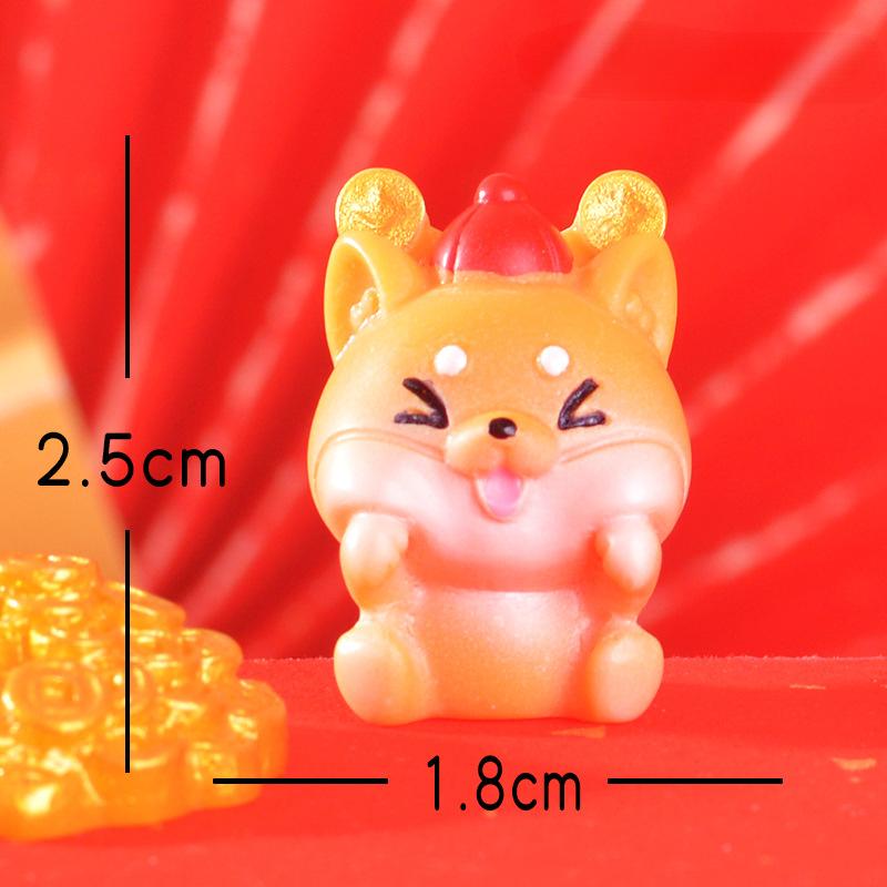 New Year's Cute Cartoon Lucky Dog Desktop Decoration Car Center Console Puppy Resin Handicraft