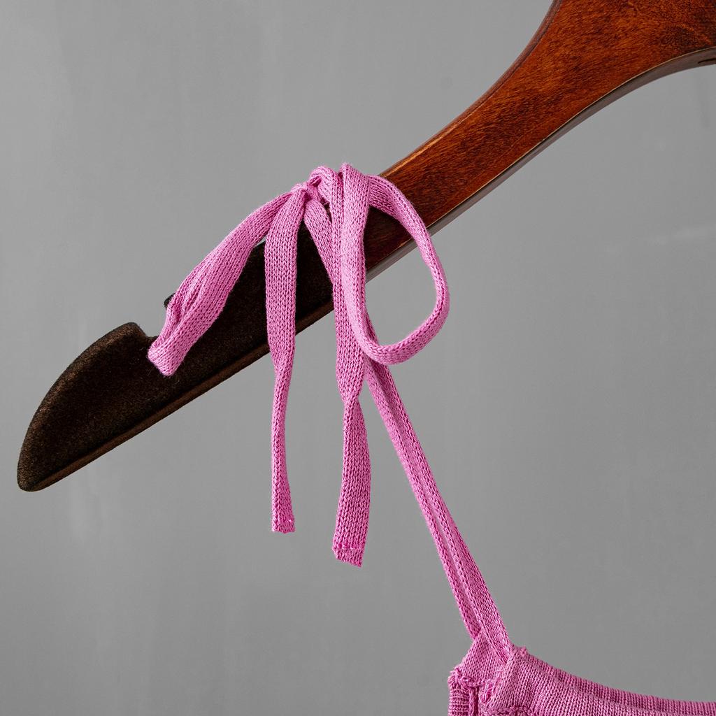 Damska letnia, zapinana na wysoki stan, szczupły wygląd, jednokolorowa, prosta konstrukcja, wyczucie, cienka, dzianinowa sukienka z zawieszką