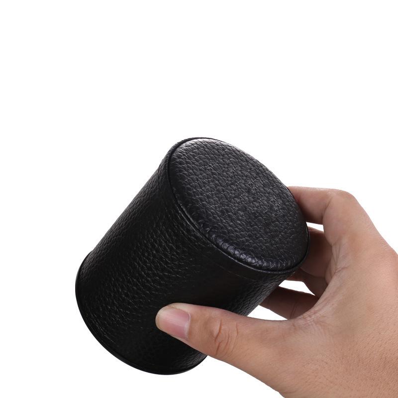 Leder-Würfelbecher-Set mit Vliesfutter und schallgedämpftem Boden
