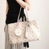 A High-end, Fashionable and Retro Tote Bag for Women's Commuting In Autumn and Winter