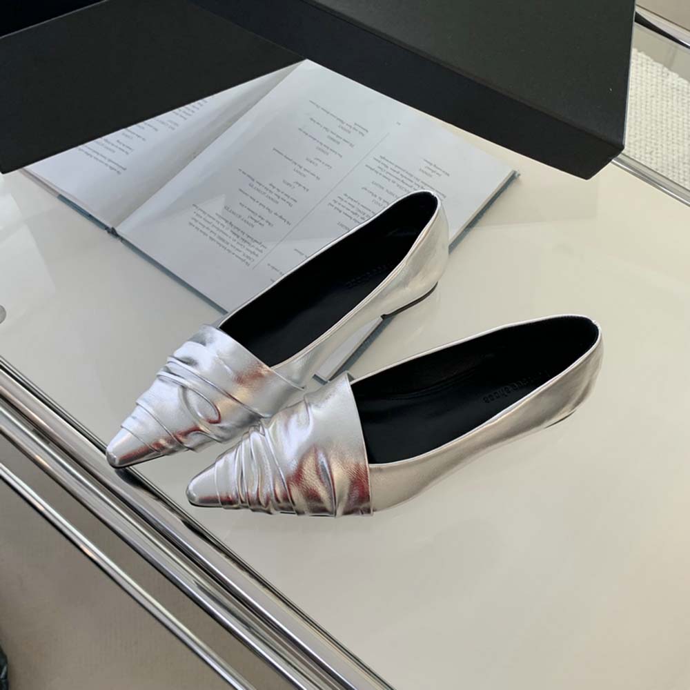 Mode Mode Damen Slipper Spitz Zehenbereich Flach Slipper Niedrig Absatz Schwarz Rot Silber Gold Party Kleiderschuhe Frau Pantoletten Größe 35-39