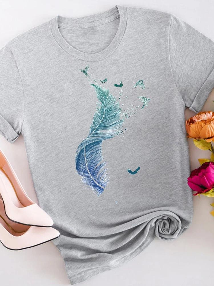 Women's T-shirt Summer Printed Short Sleeve Clothing Graphic with Feather Painting Bird Clothing Fashionable Women's Top