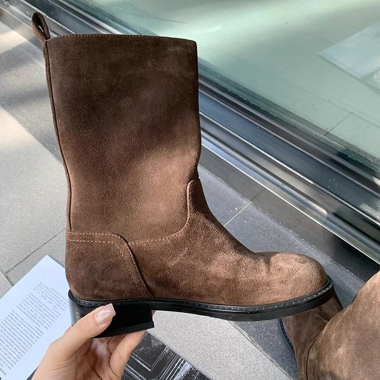 Korean version of handmade cigarette boots women's 2025 autumn and winter new leather boots medium boots retro straight knight boots single boots