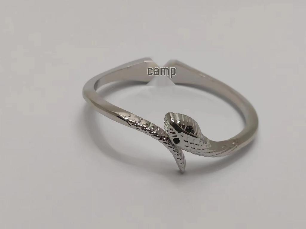 Gold Plated Snake Bone Bracelet: Thin Style, Zinc Alloy with Diamond Accents, Little Fragrant Korean Fashion Accessory