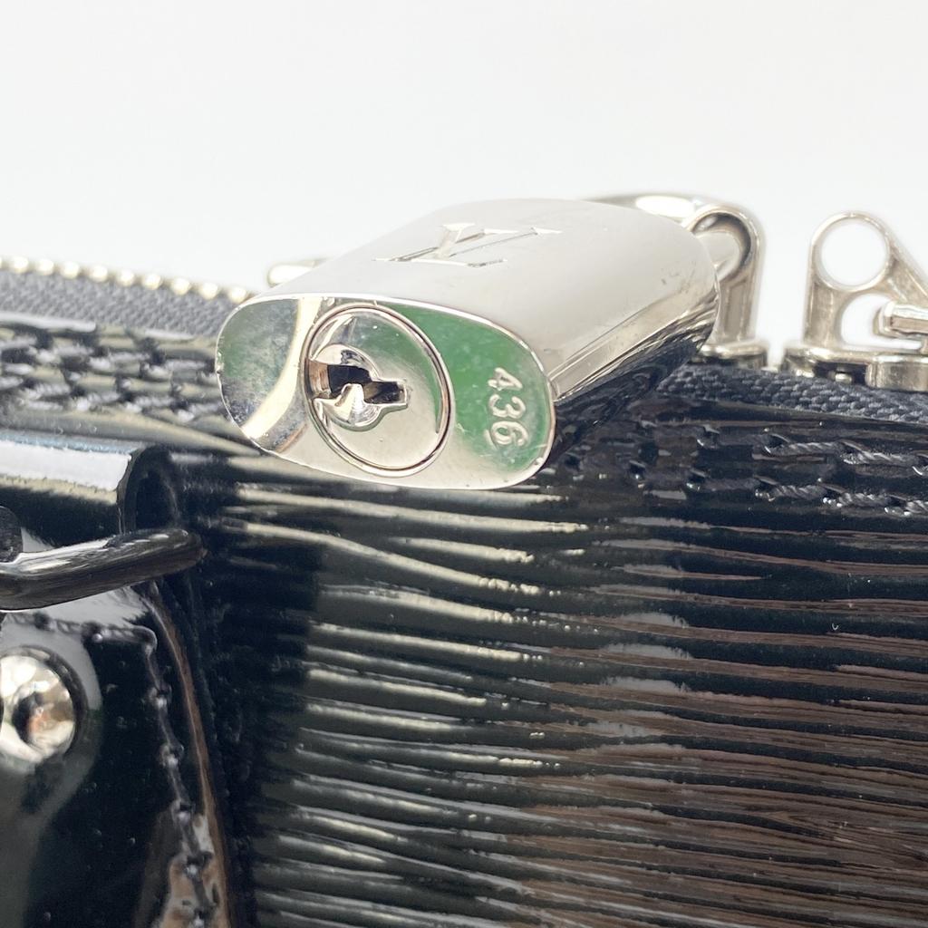 Used LOUIS VUITTONShoulder Bag black Women