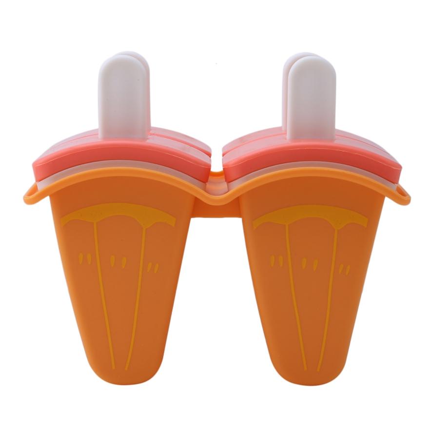 Formă pentru gheață pentru desene animate. Formă pentru gheață cu patru grupuri de fructe