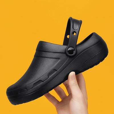 Summer Men Sandals Casual Slippers Waterproof Oilproof Nurse Chef Shoes Breathable Lightweight Garden Sandals Beach