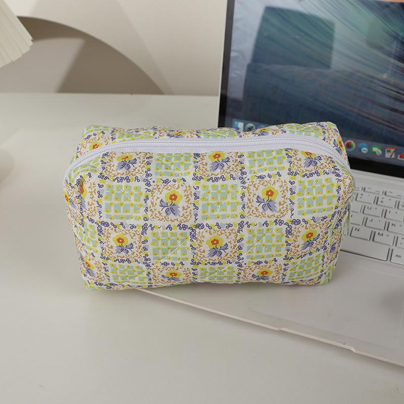 Floral Cotton Fabric Makeup Bag With Zipper Storage For Women And Teens