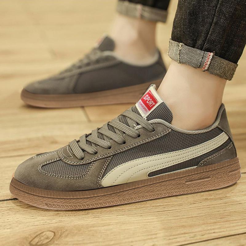 Fashion casual shoes New men's board shoes Breathable and comfortable men's shoes Going out travel shoes Simple sports shoes
