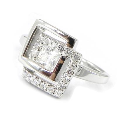 Silver Ring 'Goddess' White