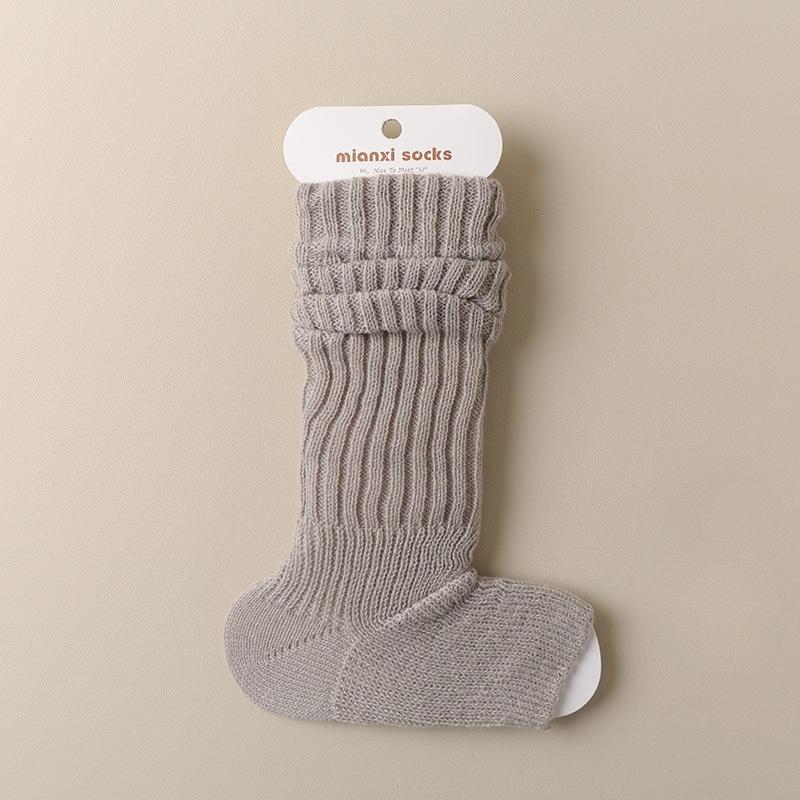The Grey Calf Socks for Women's Autumn and Winter Are Slimming, Warm and Won't Fall Off. The Thigh-high Boot Covers