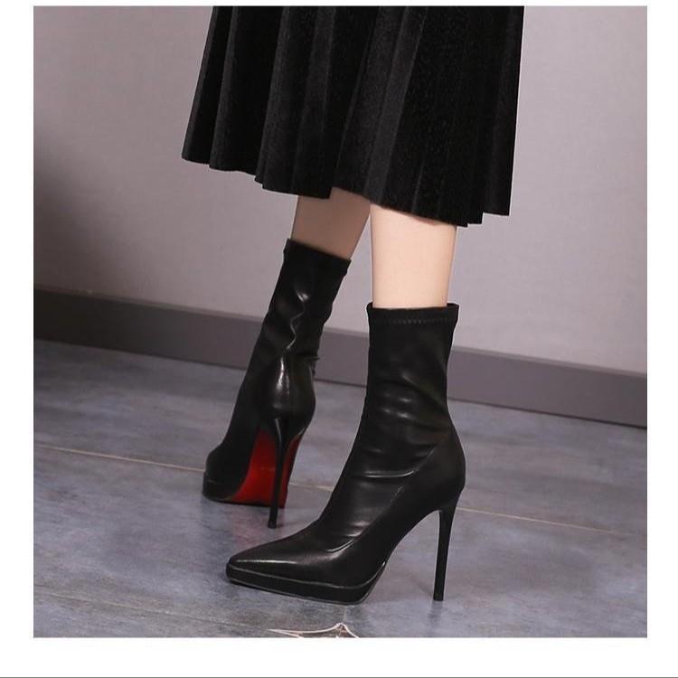 2024 Fashion Pointed Short Boots Leather Stiletto Boots Suede Solid Color Sleeve Boots Women's Single Boots Autumn and Winter