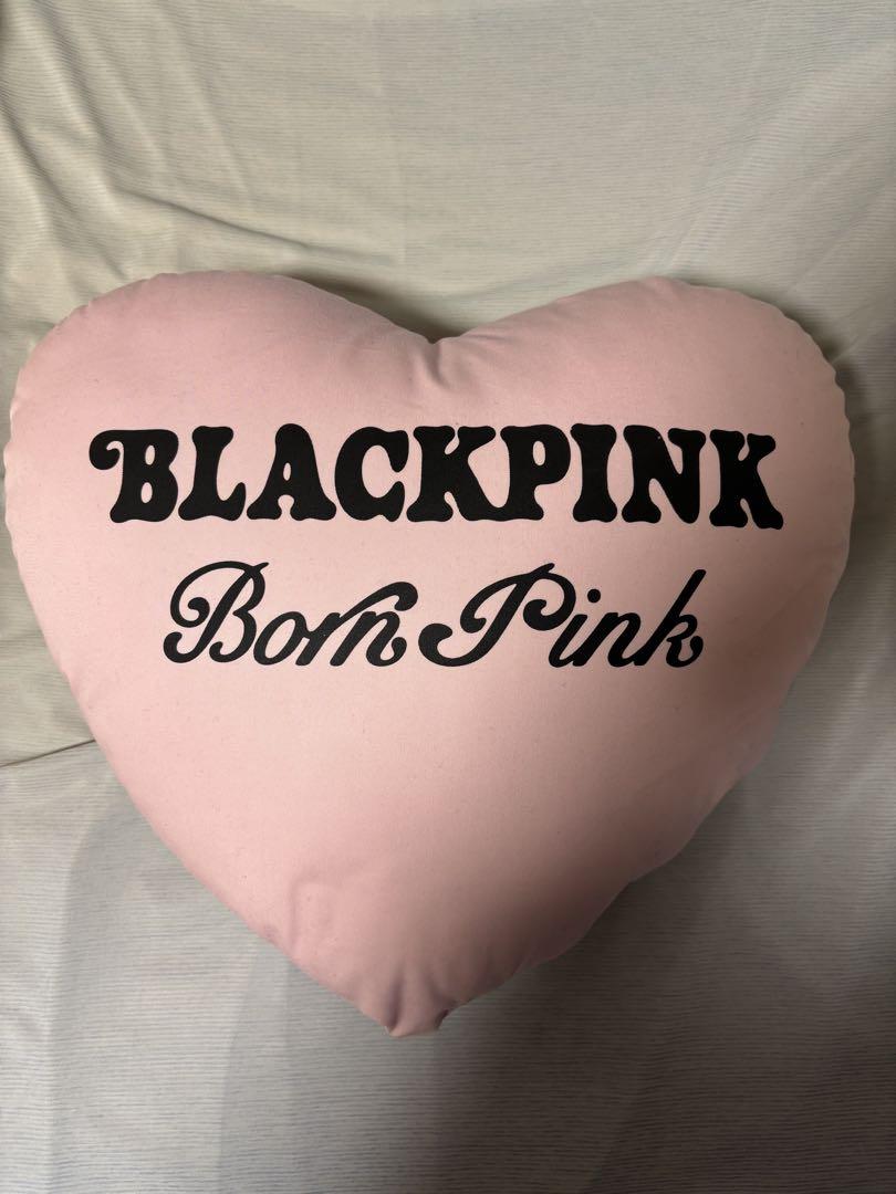 

[USED] VERDY × BLACKPINK Born Pink Heart-Shaped Cushion