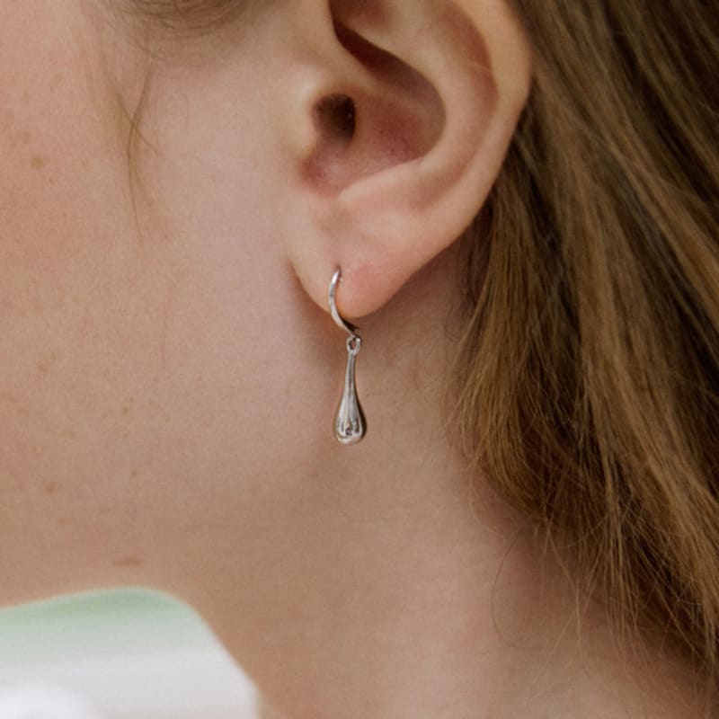 MERRYMOTIVE Waterdrop Pendant Earring