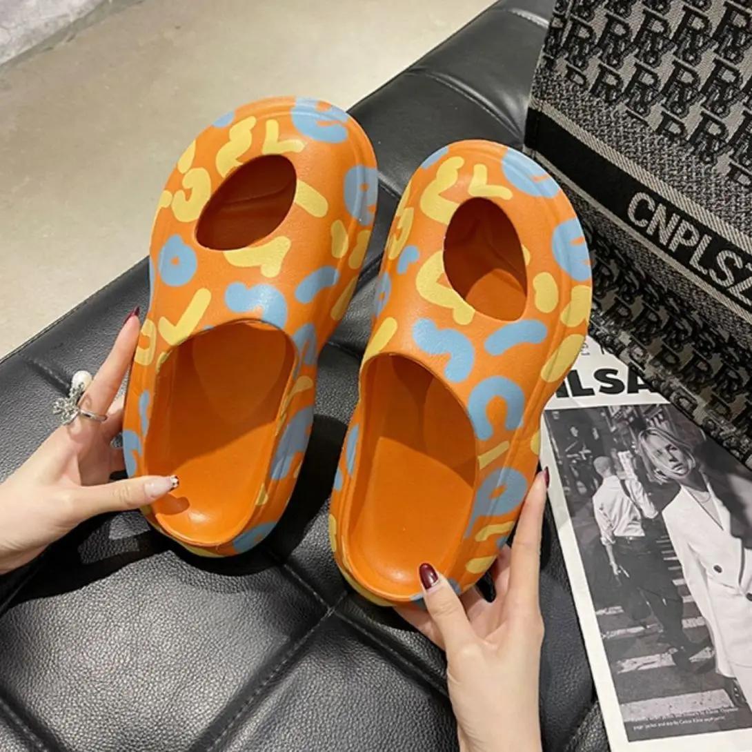 

Модные женские тапочки, милые сандалии для дома, удобные, летние, новые, 2024, повседневные, женские туфли-мюли для женщин на платформе для дома 40-41 оранжевый